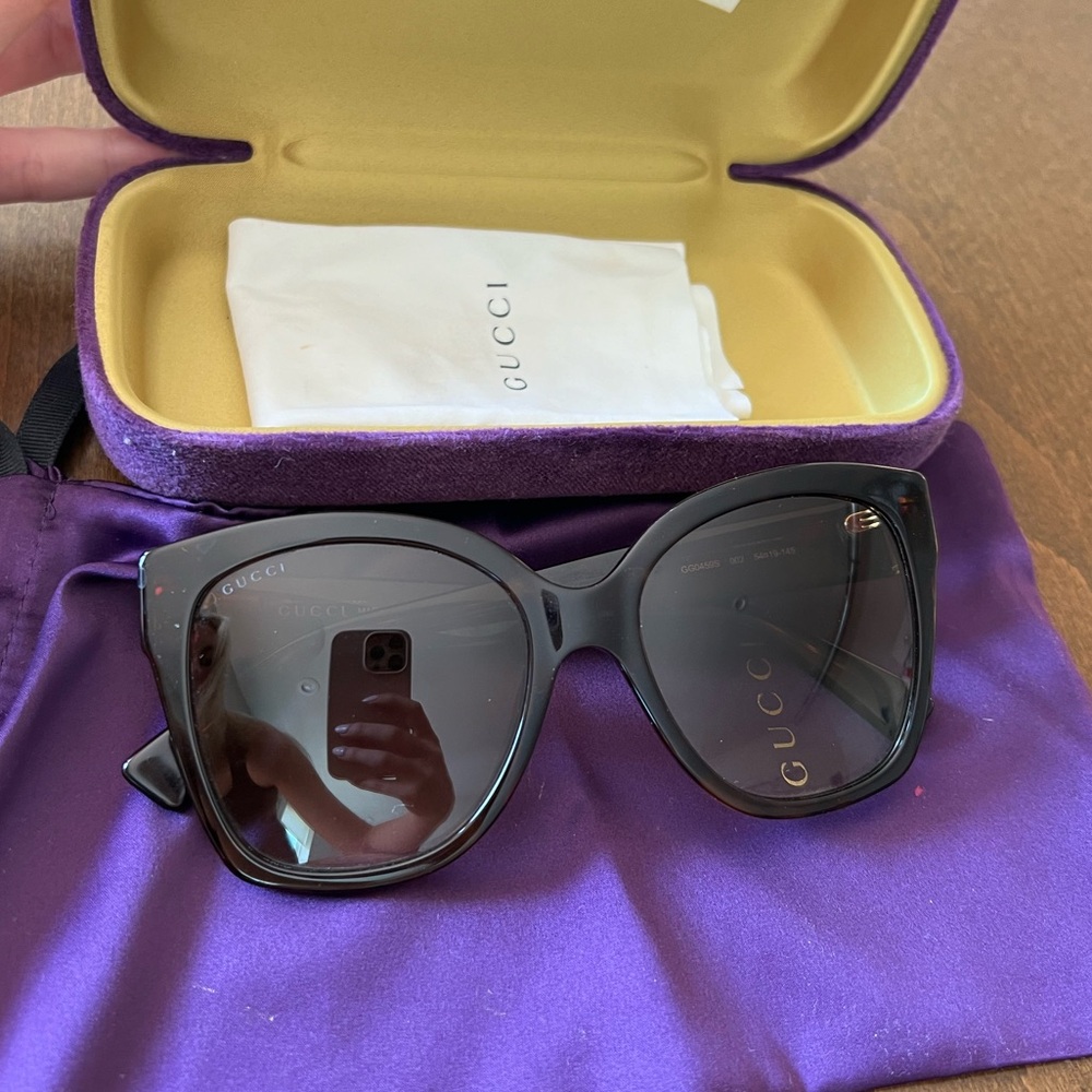 Gucci sunglasses